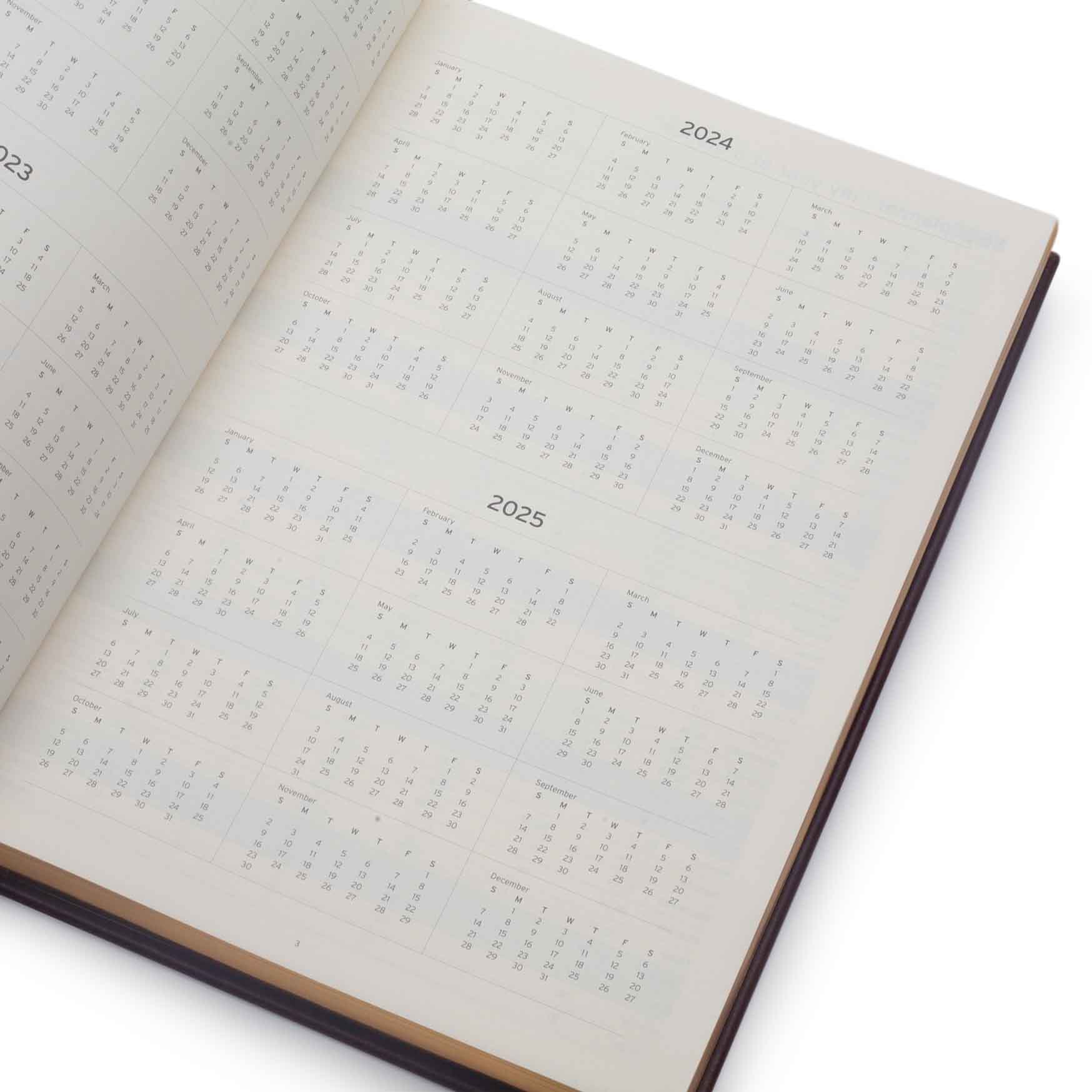 Image shows the yearly calendar page in the Rustik Mauriati Planner