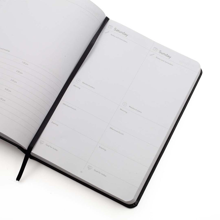 Image shows the weekend page of the Flexi MultiPlanner